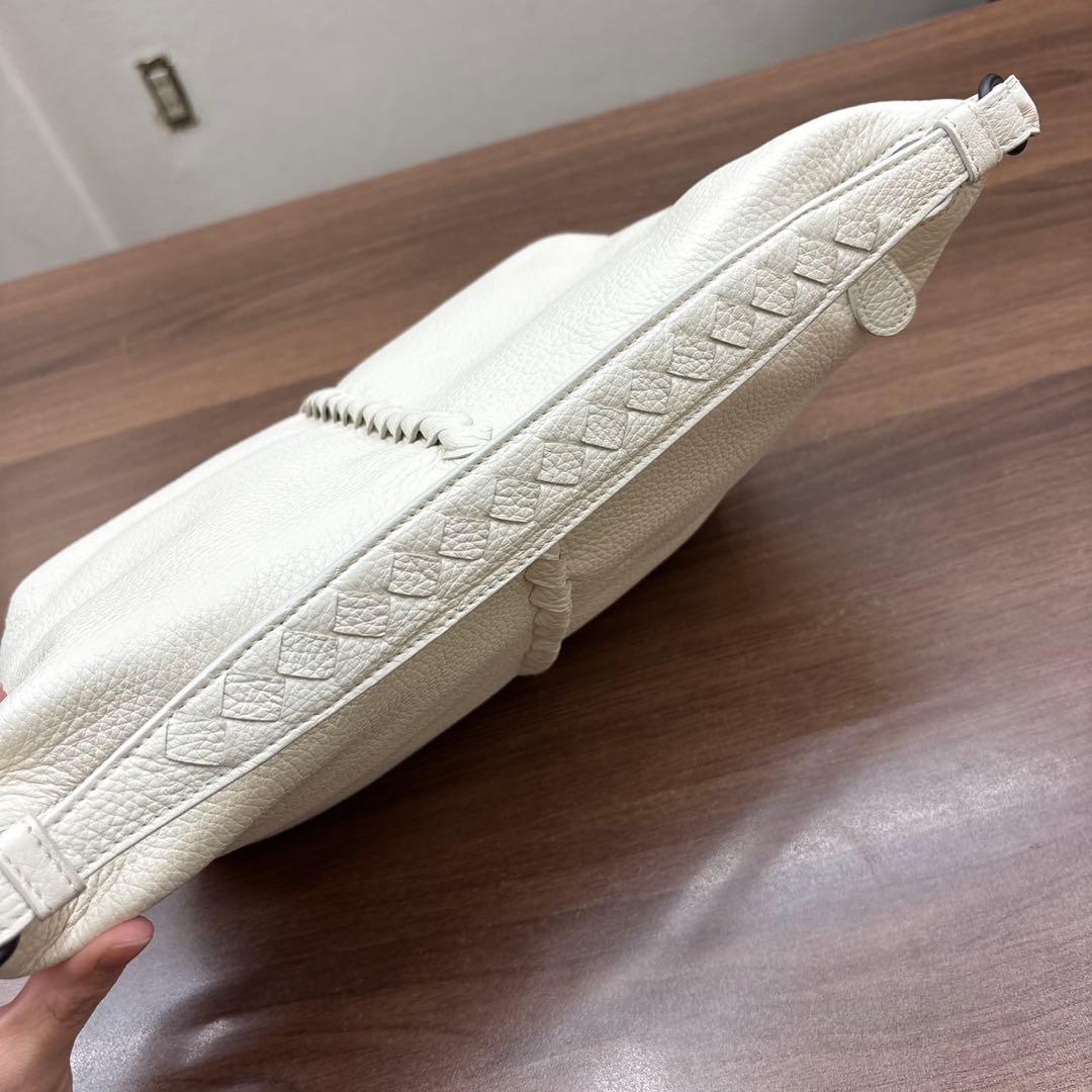 BOTTEGA VENETA イントレチャート チェルボ ホーボー ハンドバッグ