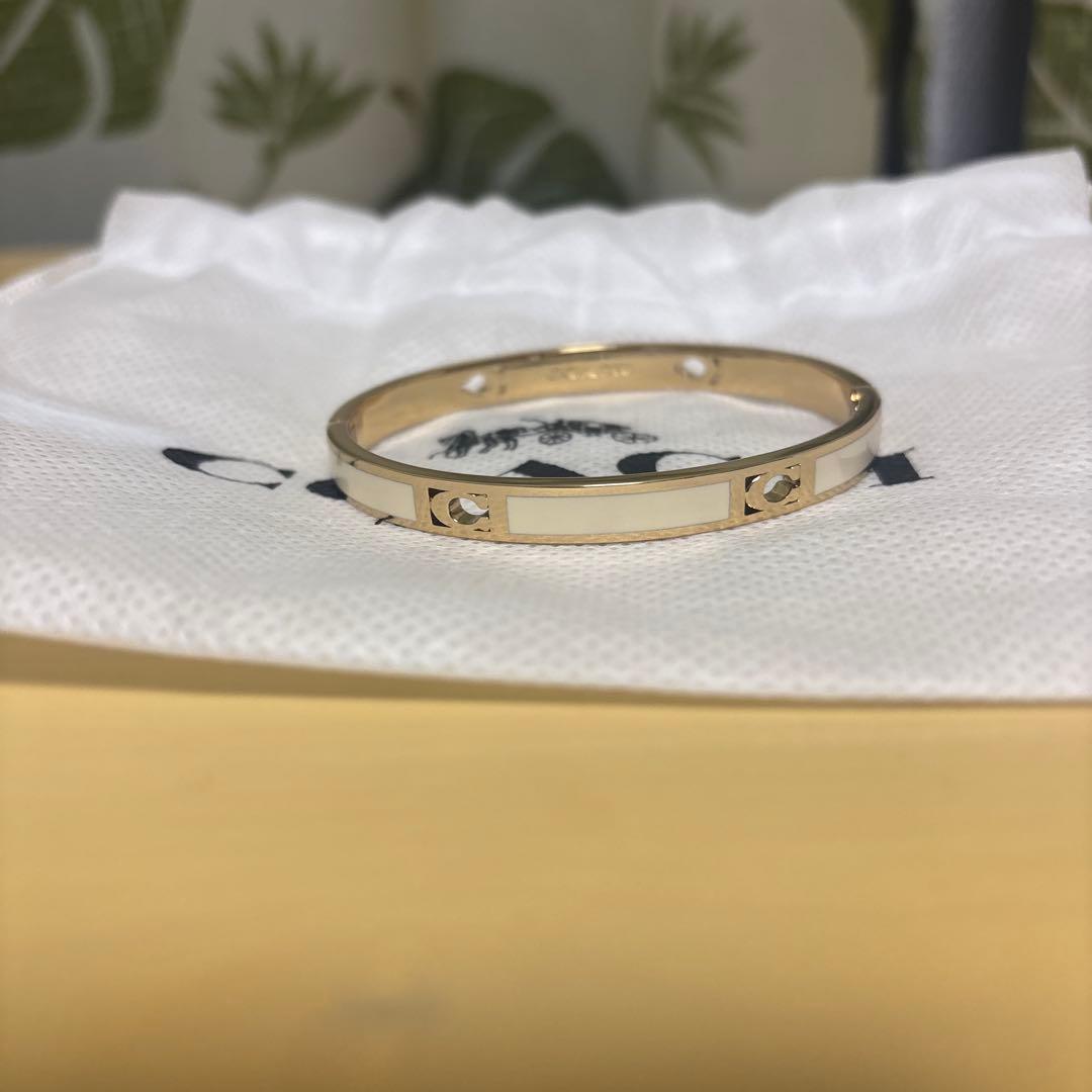 新品未使用品coachバングル
