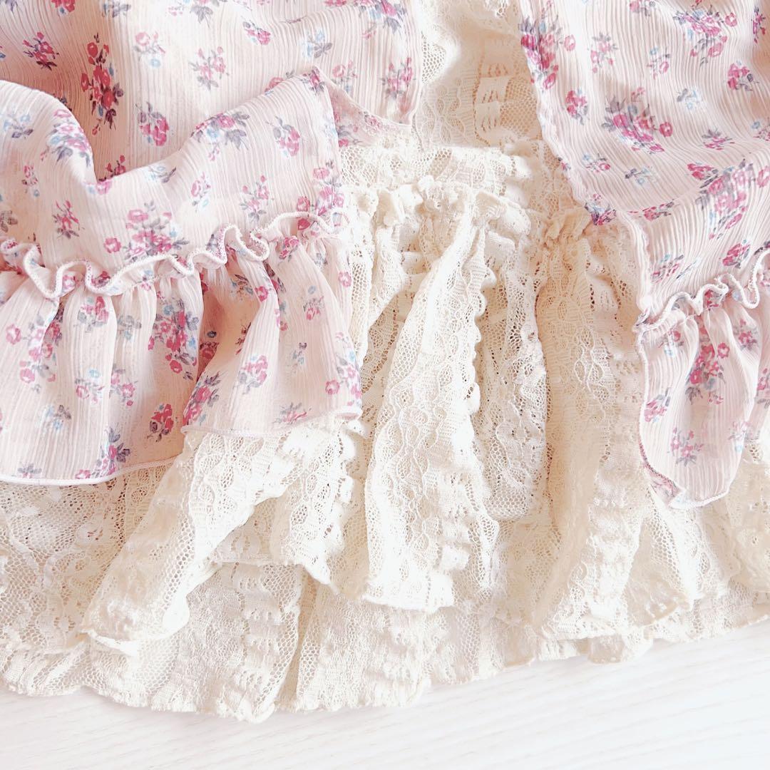 axes femme LIZLISA系 花柄トップス＊リボン