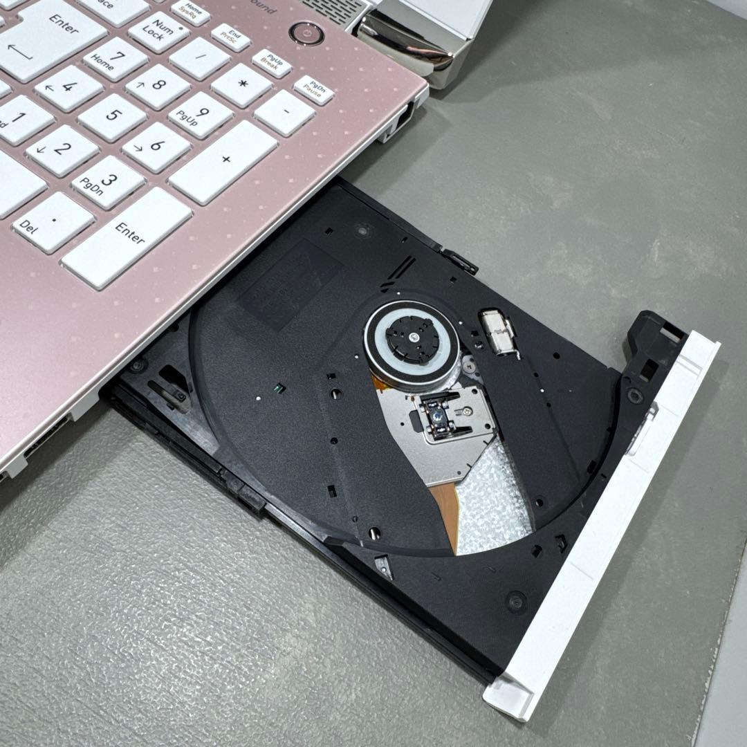 【限定1台】東芝ダイナブックフォーマルロゼ☘️NVMe256GB+1TB