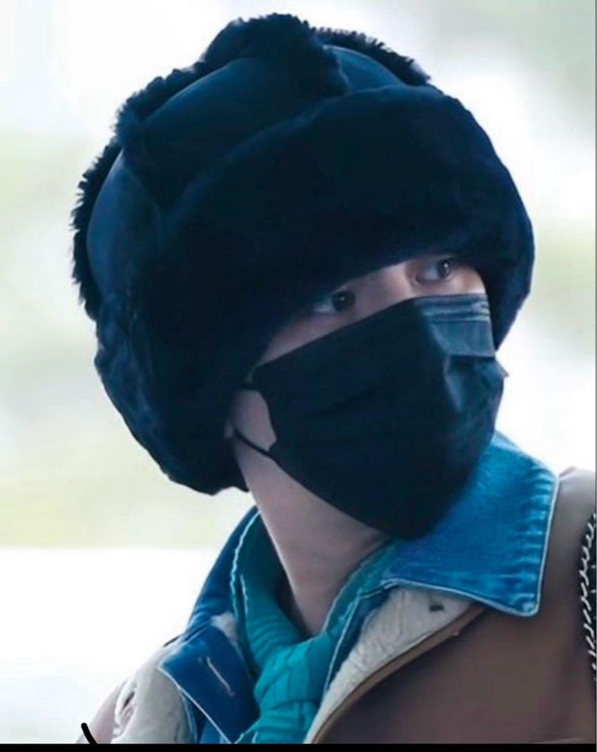 ぱぽにし G-DRAGON 着用　FURSUEDE HATBLACK