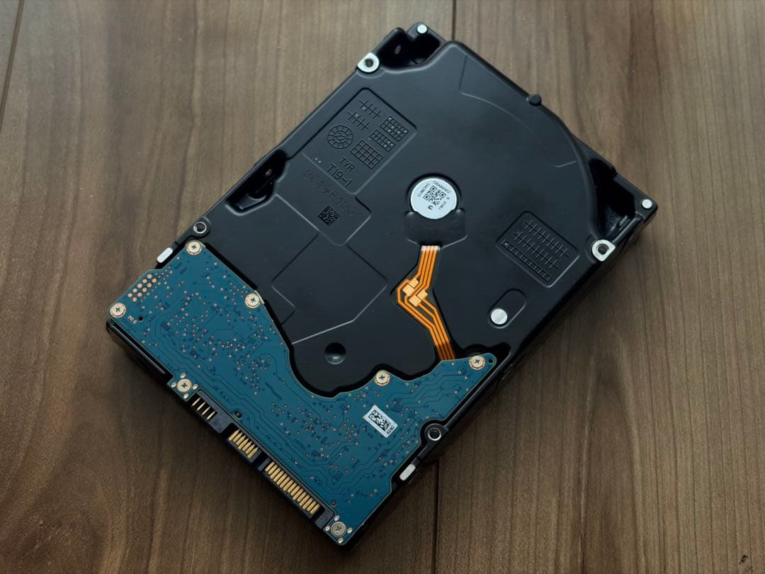 東芝 サーバー NAS用3.5インチ 20TB HDD MG10ACA20TE