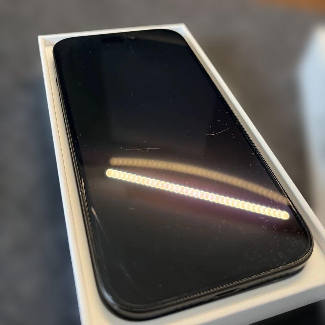 iPhone 15 256GB スペースグレイ