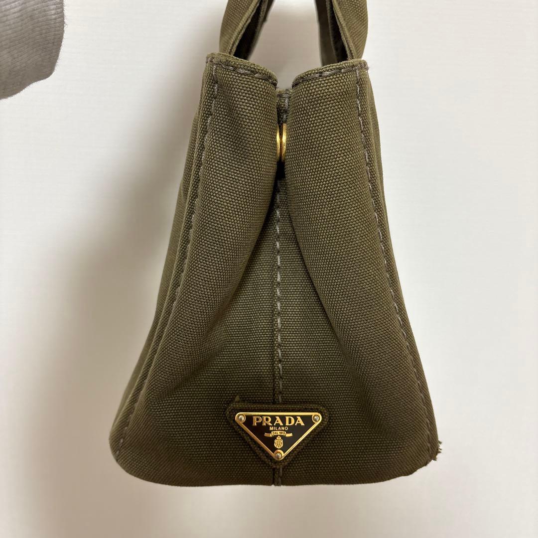 PRADA オリーブグリーン トートバッグ