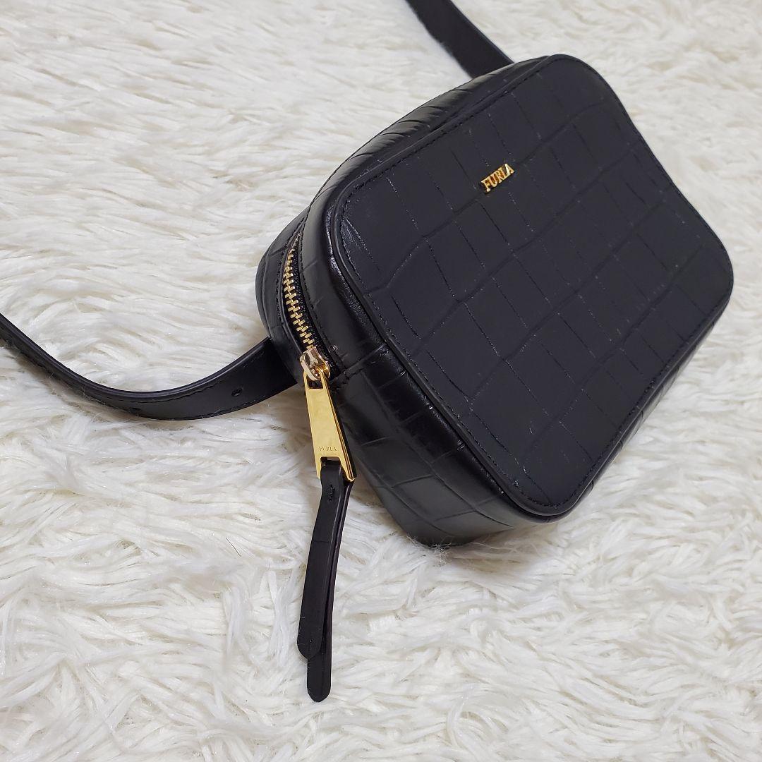 ■未使用に近い フルラ クロコ ウエストバッグ ボディバッグ レザー ブラック