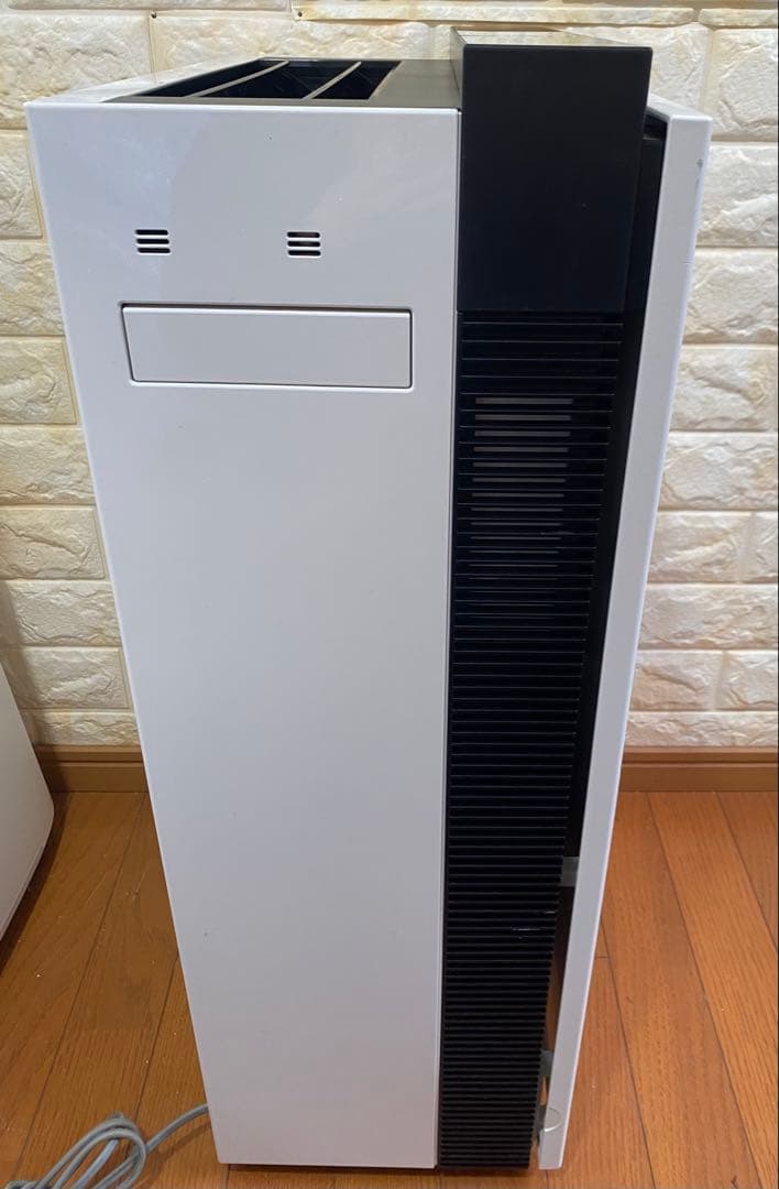 パナソニック ジアイーノ 次亜塩素酸 空間除菌脱臭機 F-MV3000 ジャンク