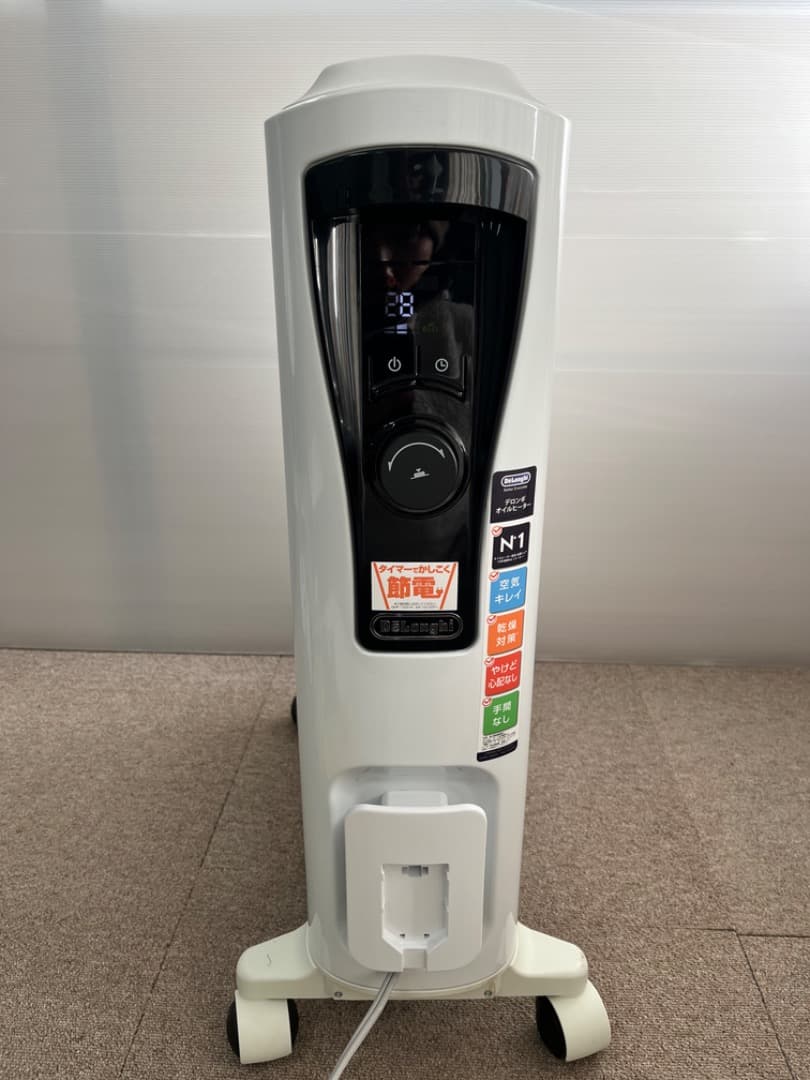 n*i様 デロンギオイルヒーターRHJ65L0915