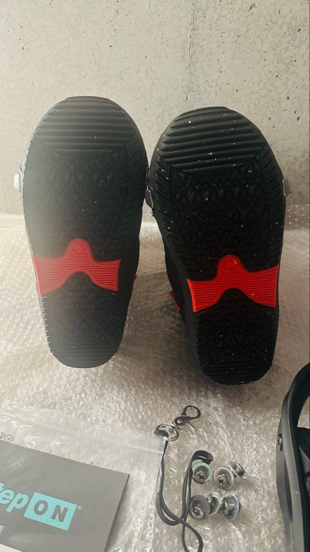 Burton 装着簡単 ブーツとビンディングのセット レディース Step-On