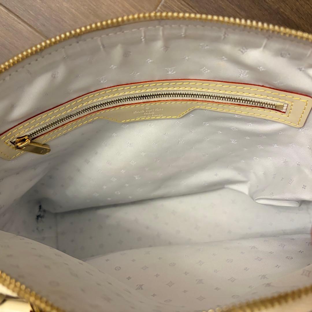 ルイヴィトン スハリ アンジェニューPM ハンドバッグ 白 本革 スタッズ 希少