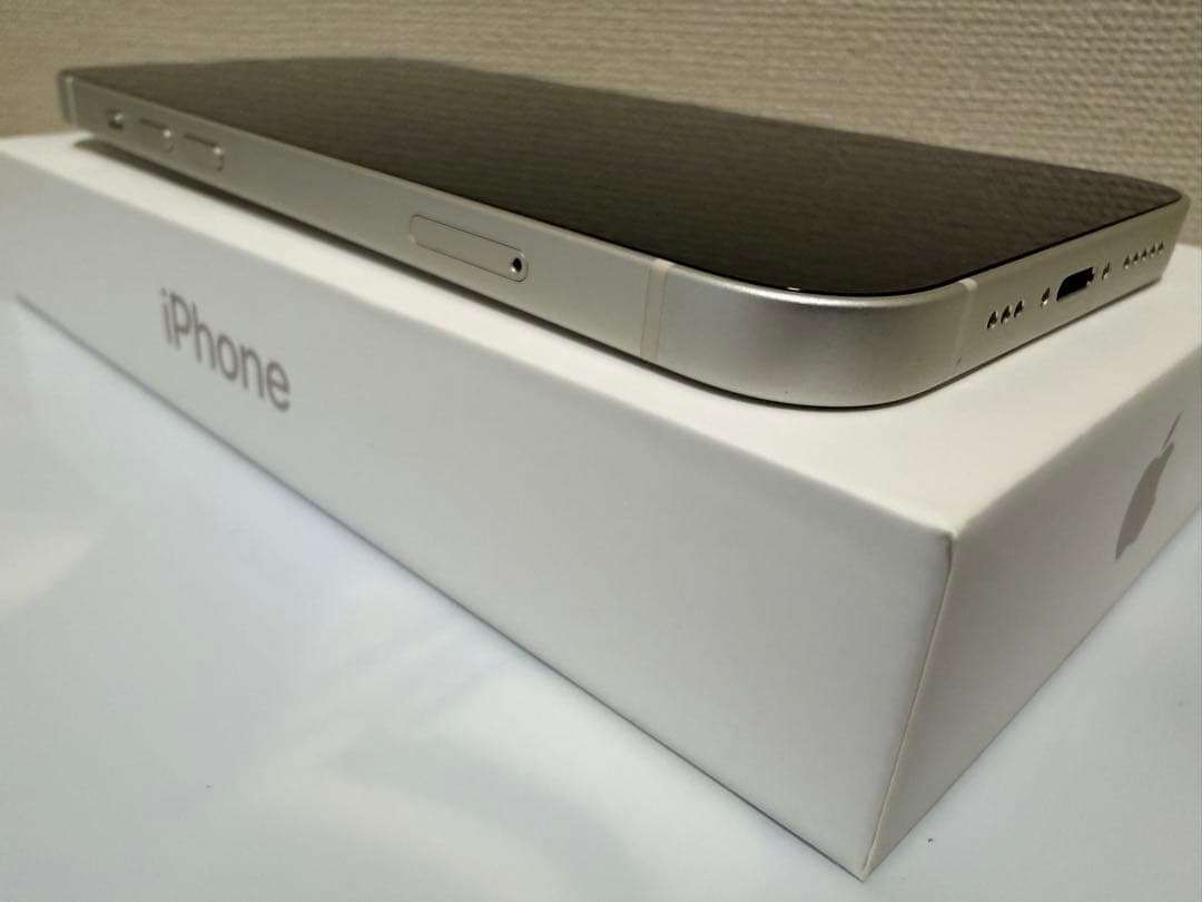 iPhone 13 128GB （白） 箱あり／美品