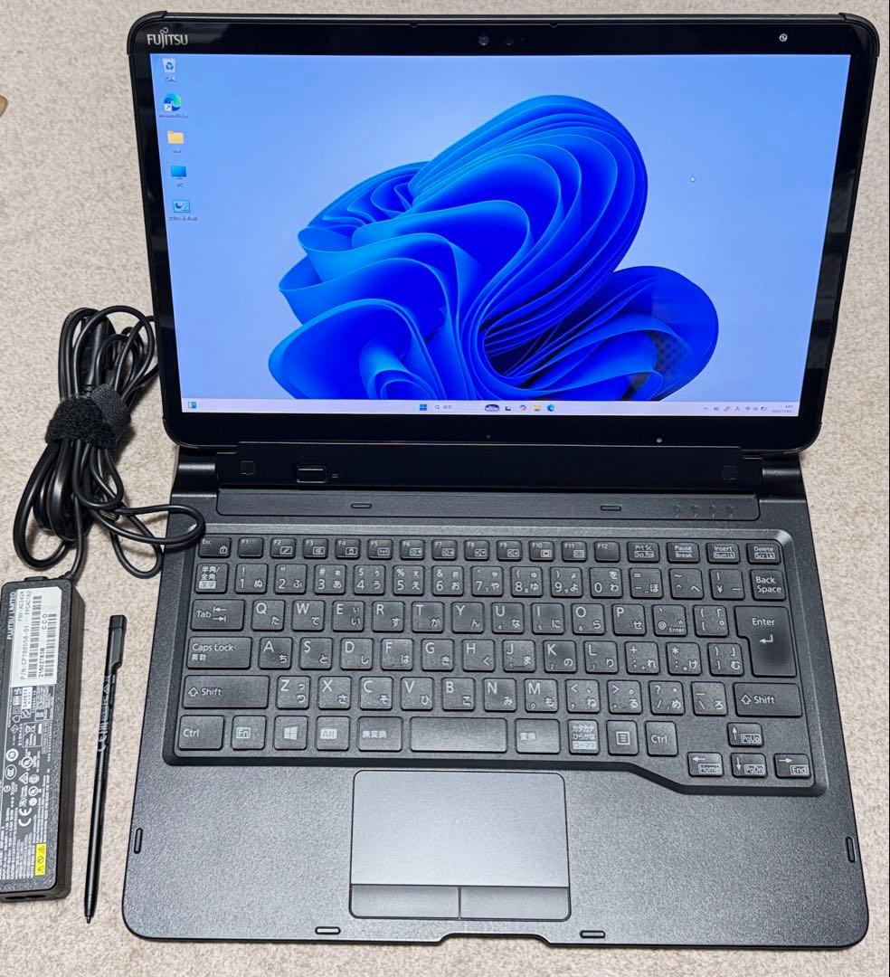 Windowsタブレット本体 ARROWS tab Q7310/DB i5 10310U/128GB/8GB