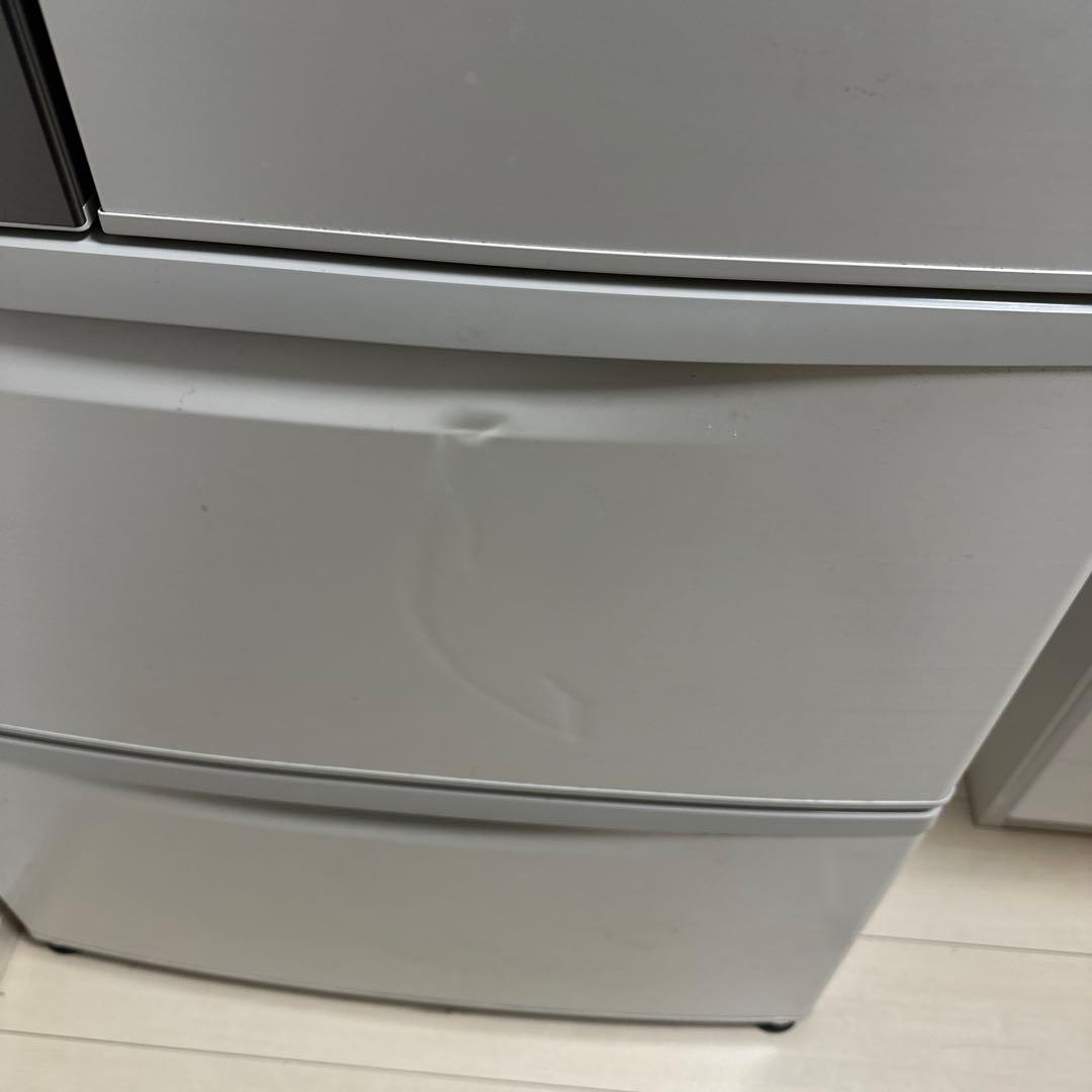 三菱ノンフロン冷凍冷蔵庫　MR-R52T-S 2012年製　ホワイト 520L