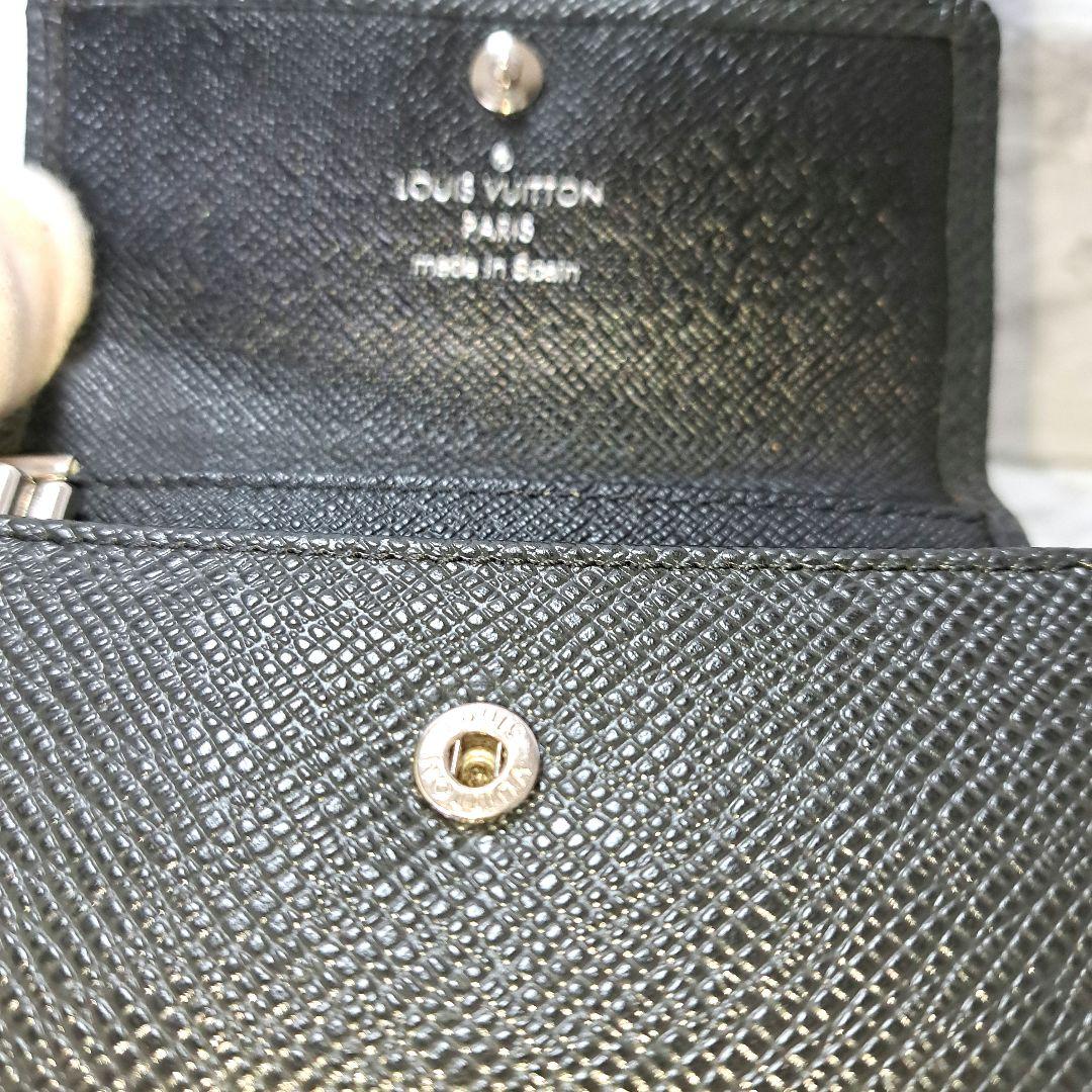 ✨️極美品✨️ルイヴィトン　エピ　6連キーケース　　黒　専用箱付き