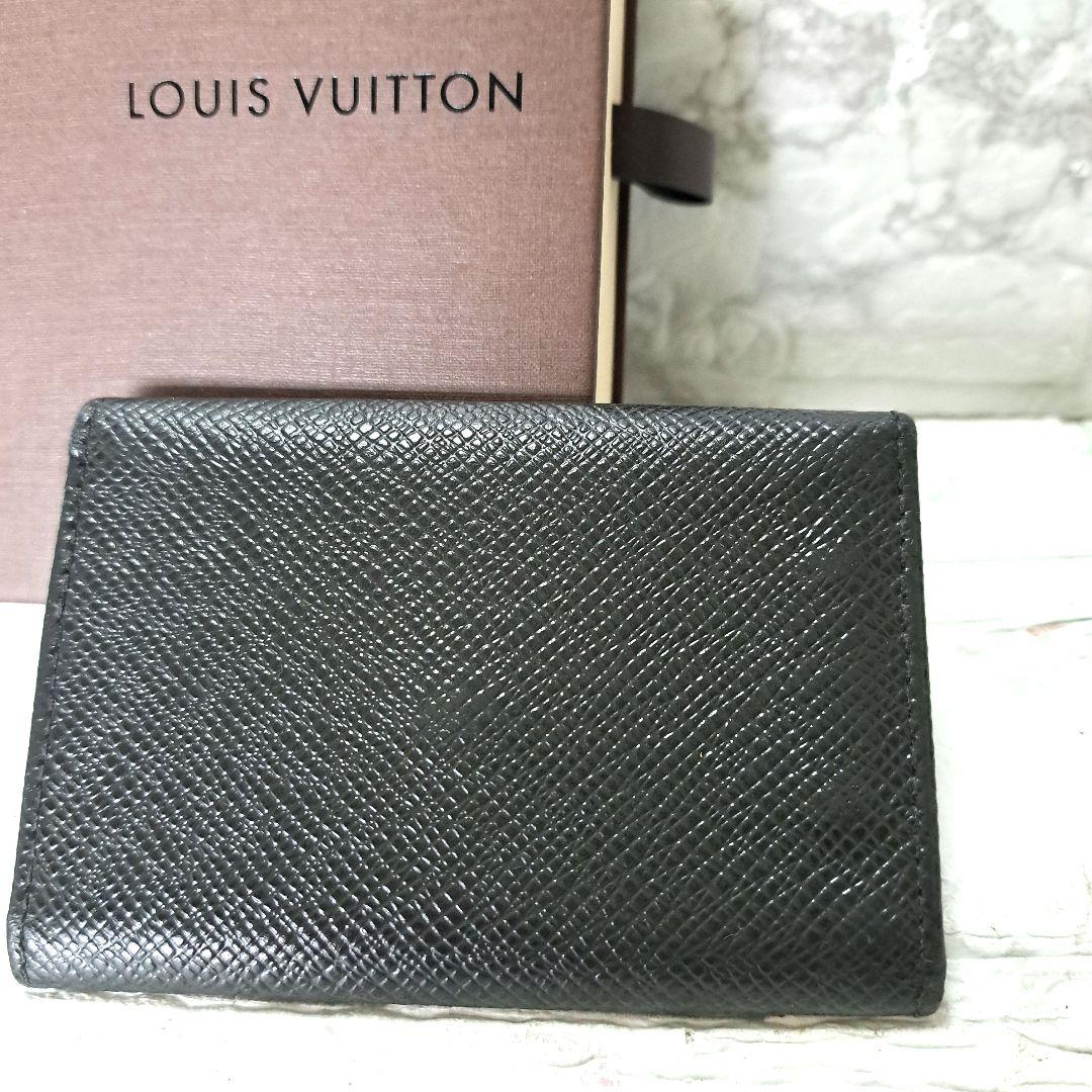✨️極美品✨️ルイヴィトン　エピ　6連キーケース　　黒　専用箱付き
