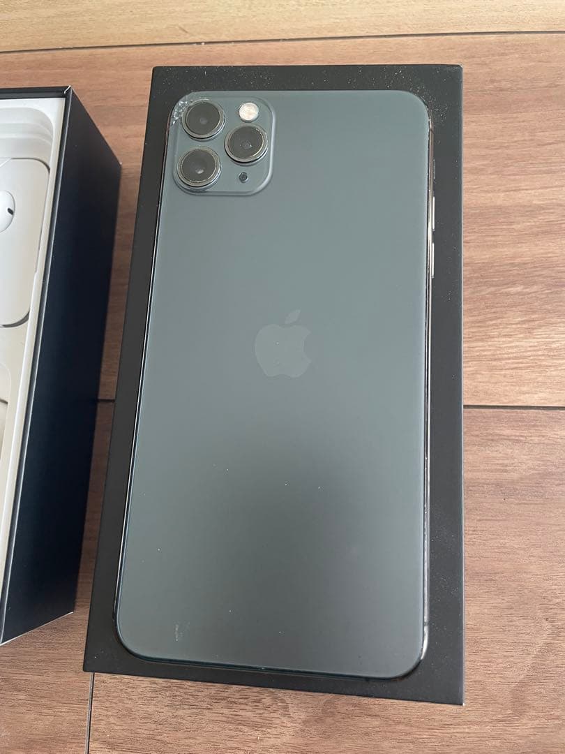 iPhone 11pro max 512gb シンガポール版