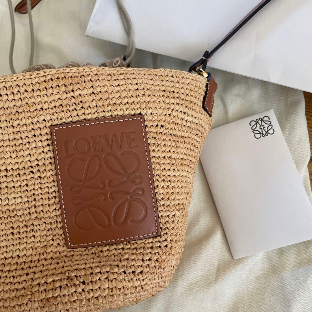 LOEWE ベージュ 巾着バッグ かごバッグ
