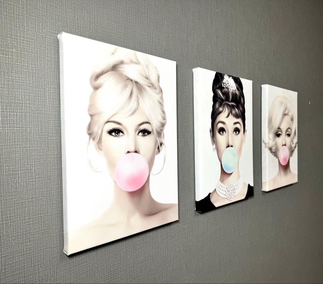 No257木枠付きキャンバスアート　ヘプバーン　マリリンモンロー　アートポスター