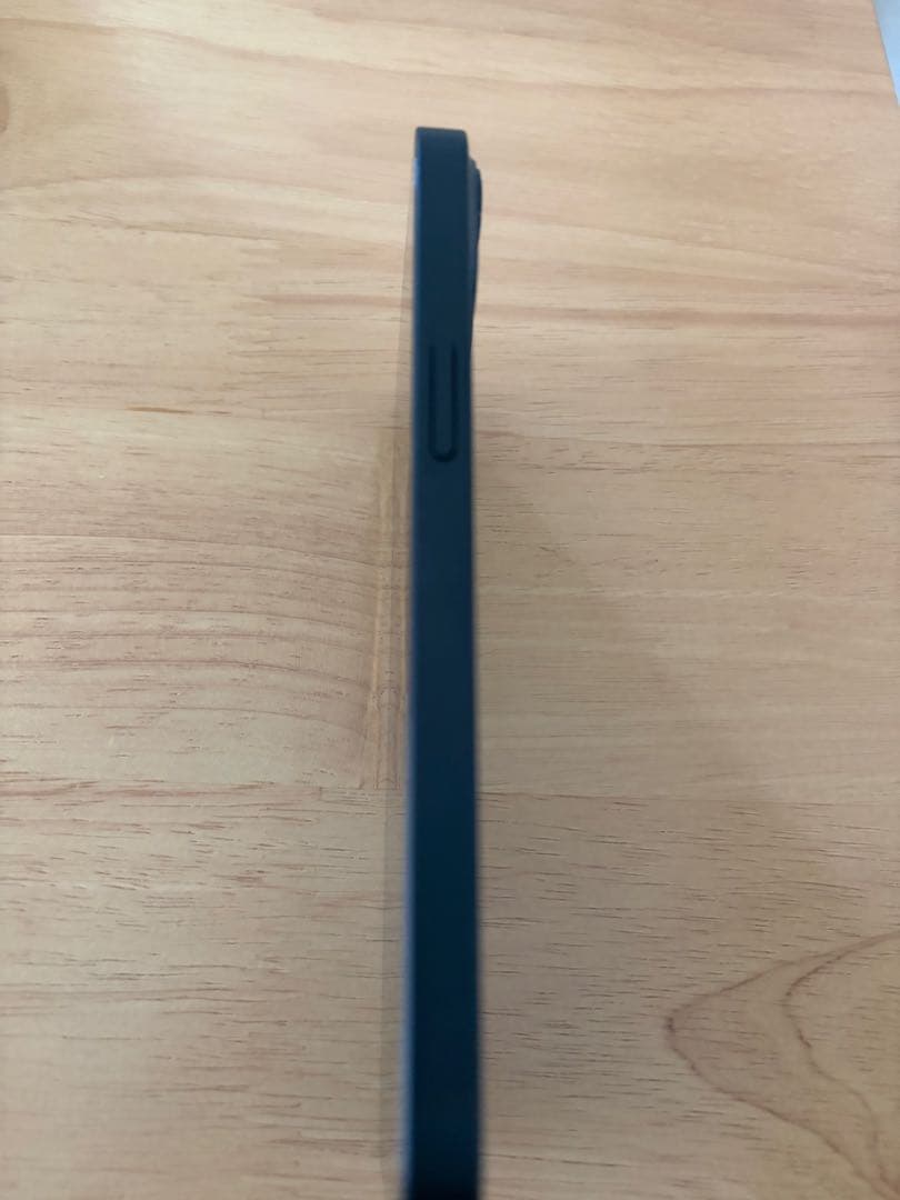 Apple iPhone 13 ブラック 本体　128GB