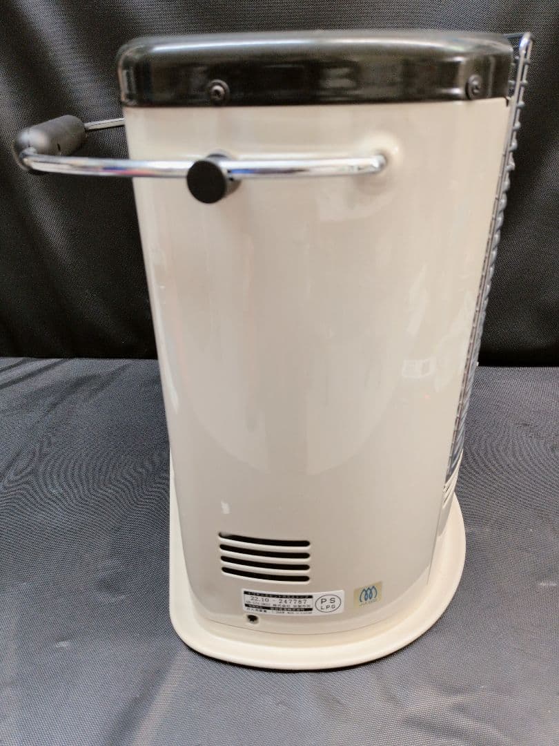 イワタニ カセットガスストーブ デカ暖II CB-STV-DKD2　M2908