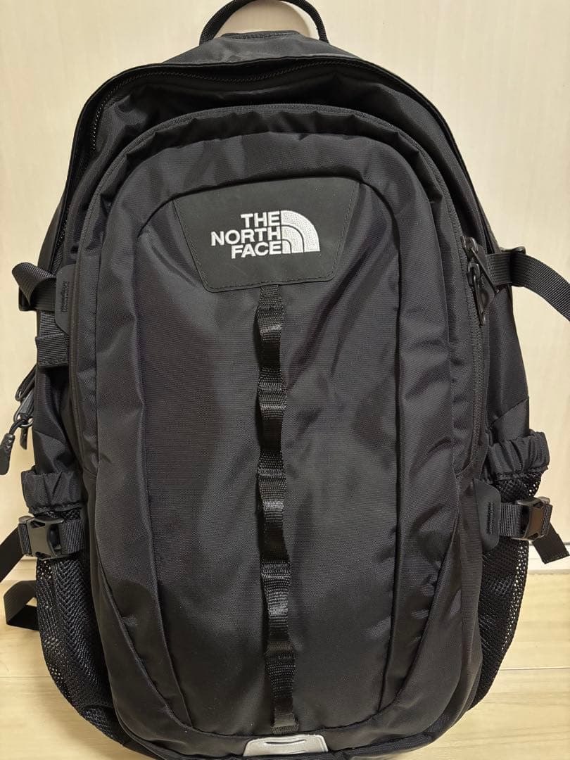 【美品】ノースフェイス ホットショット 27L リュック ブラック