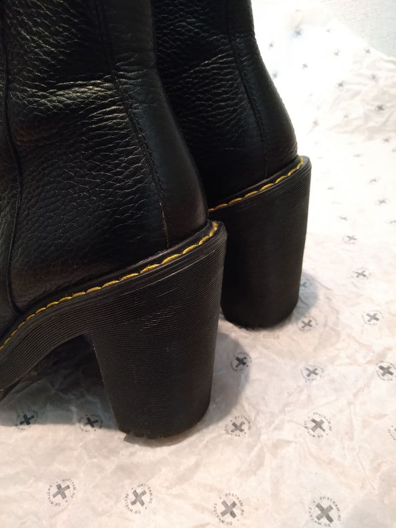 Dr.Martens ドクターマーチン サイドジップブーツ マグダレナ UK4