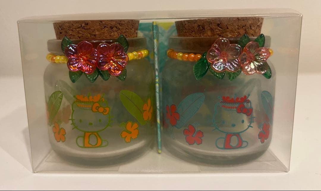 ハローキティ 空き瓶 2個セット　2001年　ハイビスカス