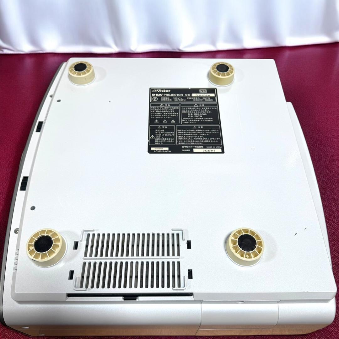 ☆極美品 ビクター DLA-HD1 D-ILAホームシアタープロジェクター