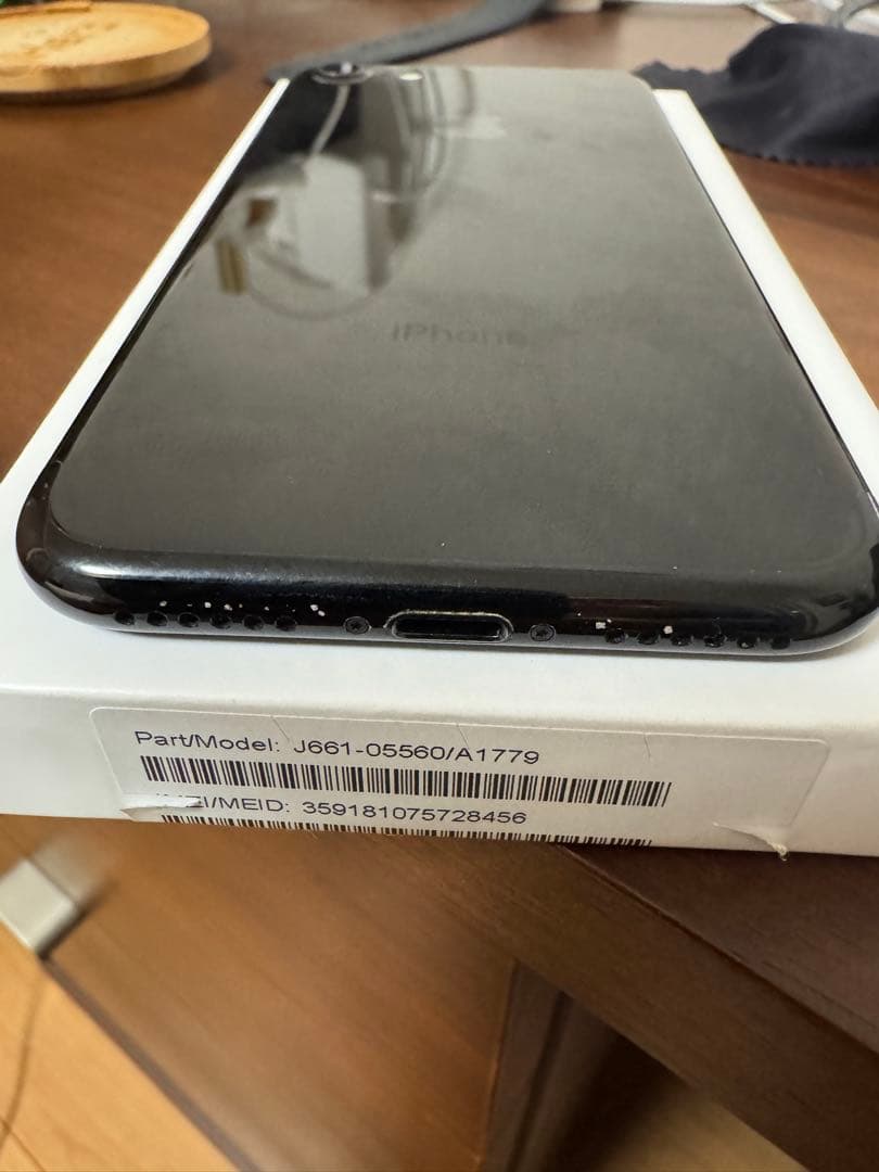 iPhone 7 128GB 純正バッテリー交換後未使用