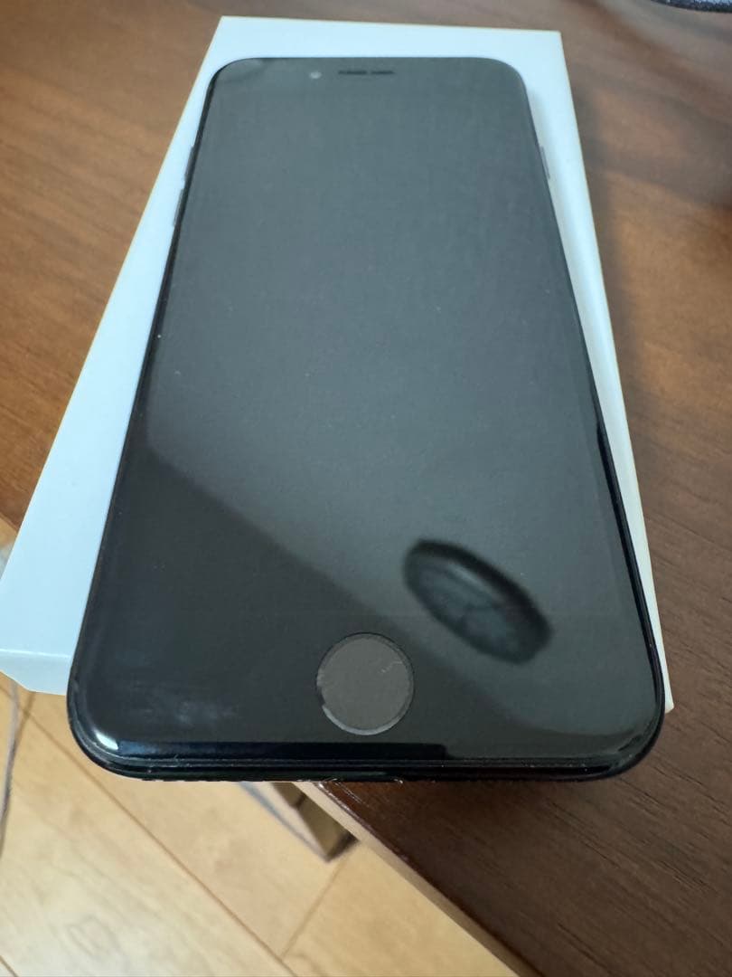 iPhone 7 128GB 純正バッテリー交換後未使用