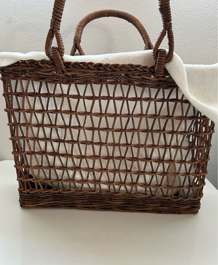 あけび籠　かごバッグ 透かし編み あけび蔓