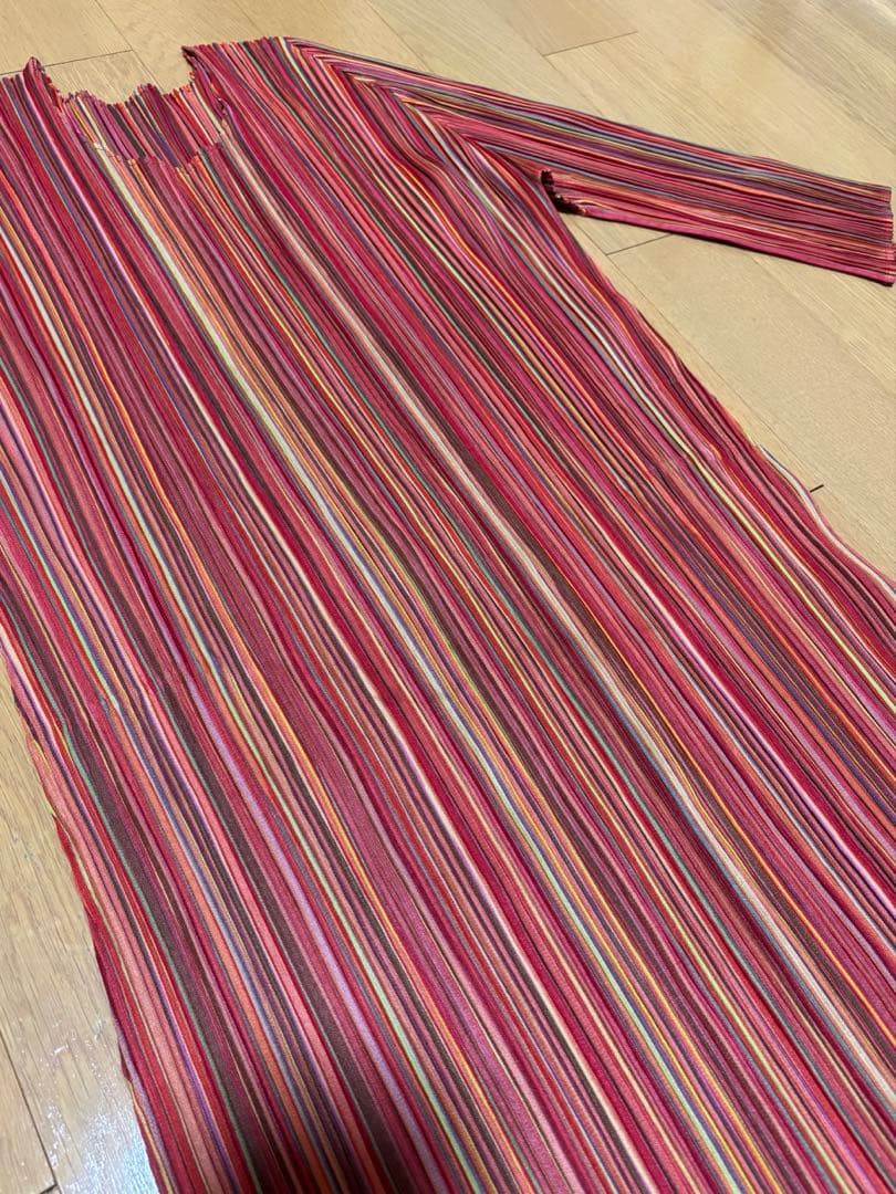 プリーツプリーズ