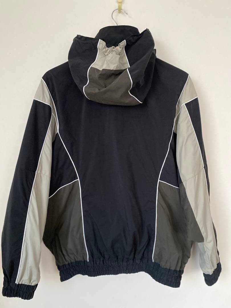 ヴィヴィアンウエストウッド　ウィンドジャケット