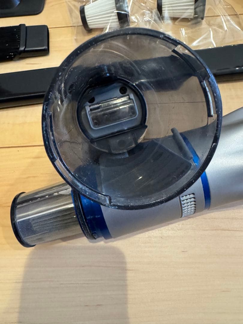 *良品*超軽量 INVICUS スティッククリーナー 2024年製