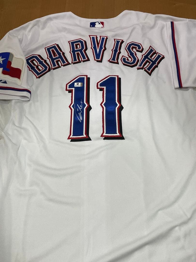 p*s様 ダルビッシュ　直筆サイン入り ユニフォーム