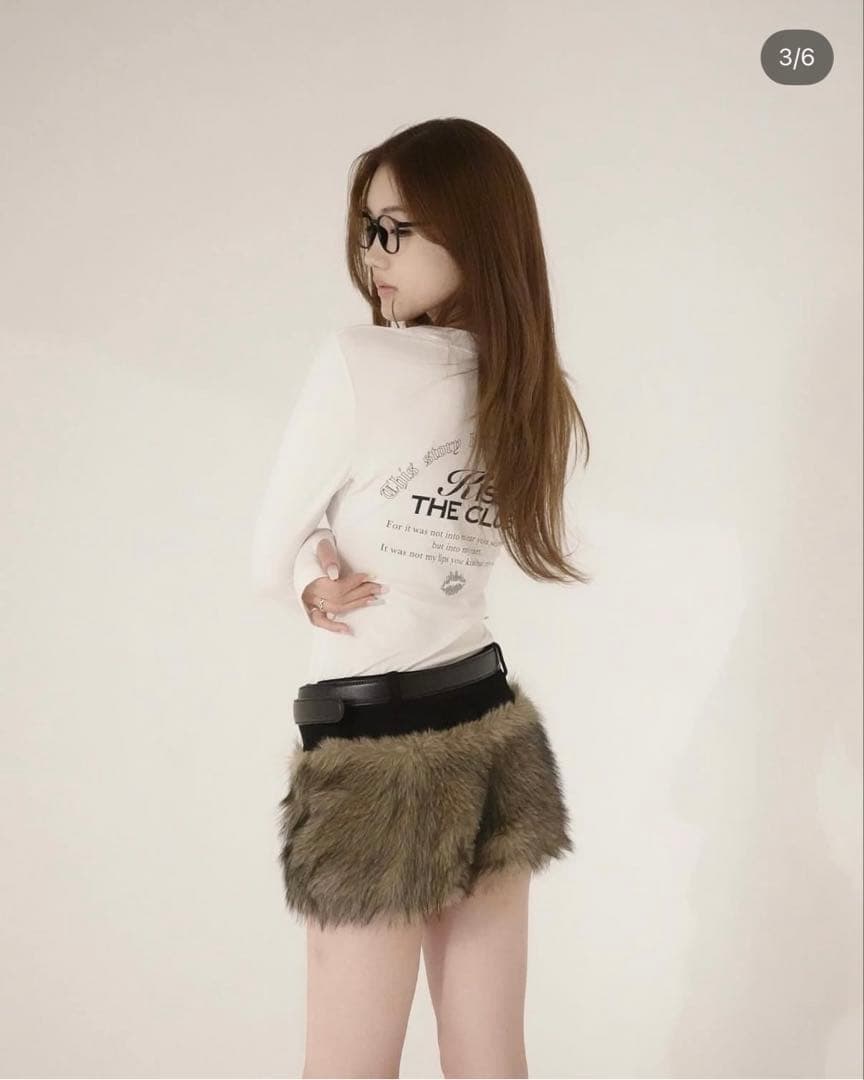 トップス harness fitted tee