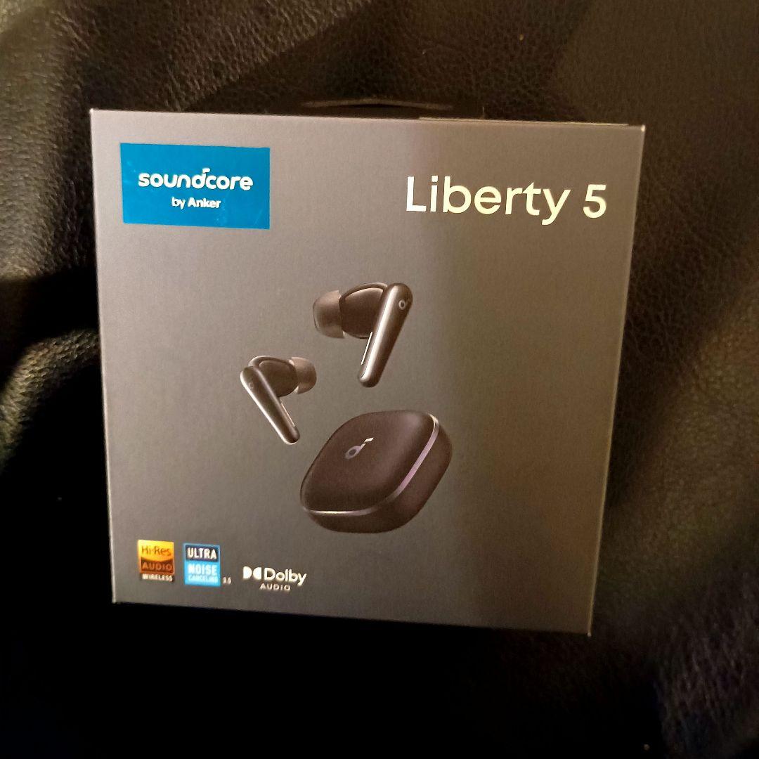 soundcore Liberty 5 ワイヤレスイヤホン 黒　18ヶ月保証つき