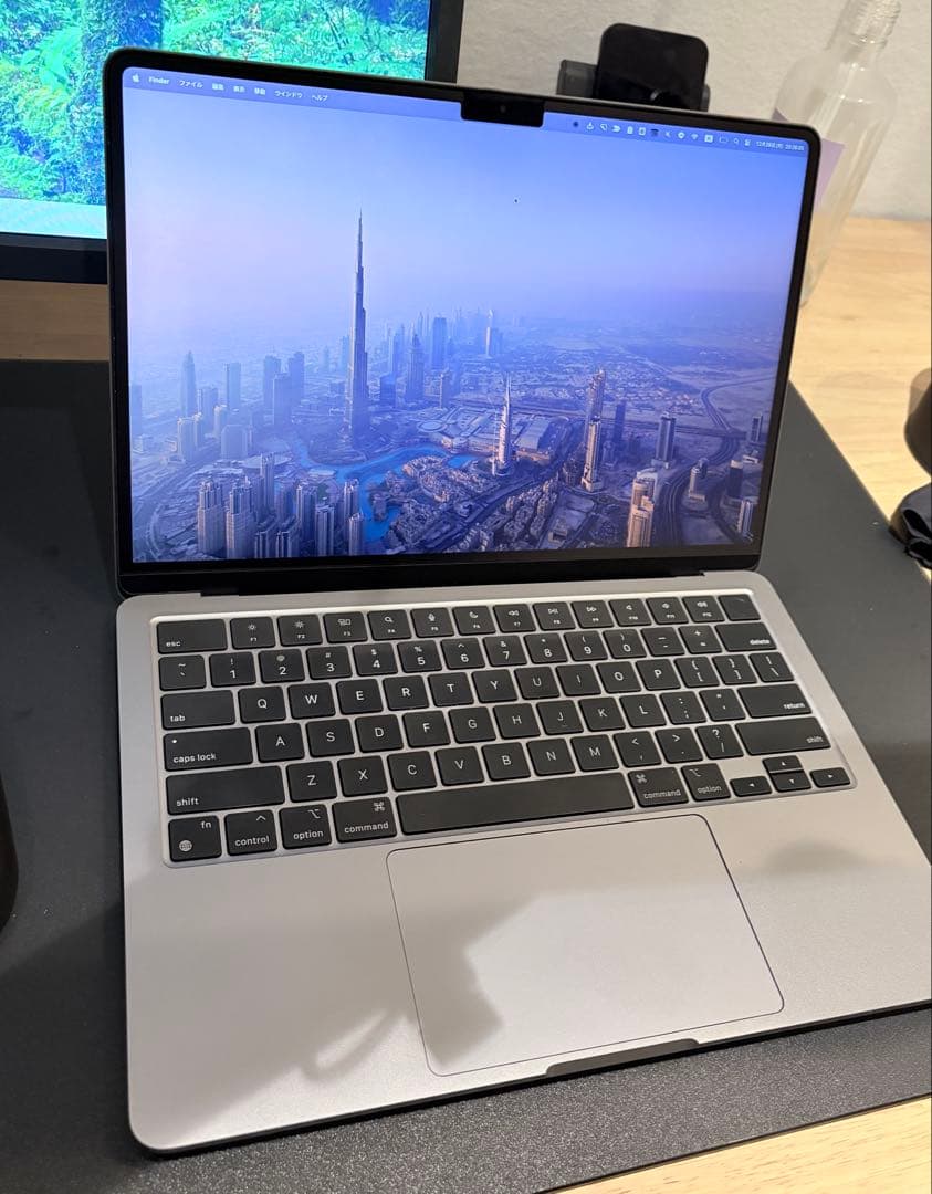 M2チップ Macbook Air 1TB SSD 8GB RAM