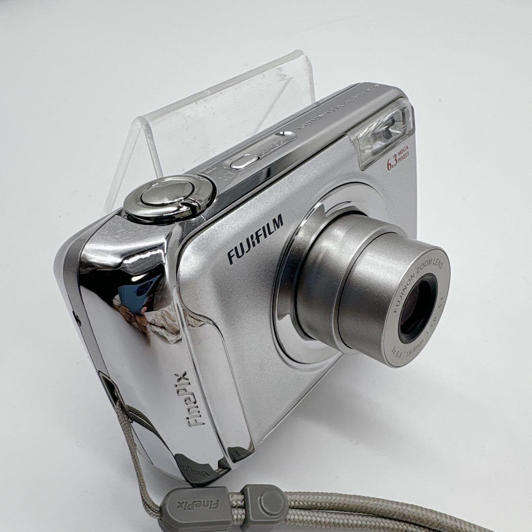 FUJIFILM FinePix A610 デジタルカメラ 単三電池使用