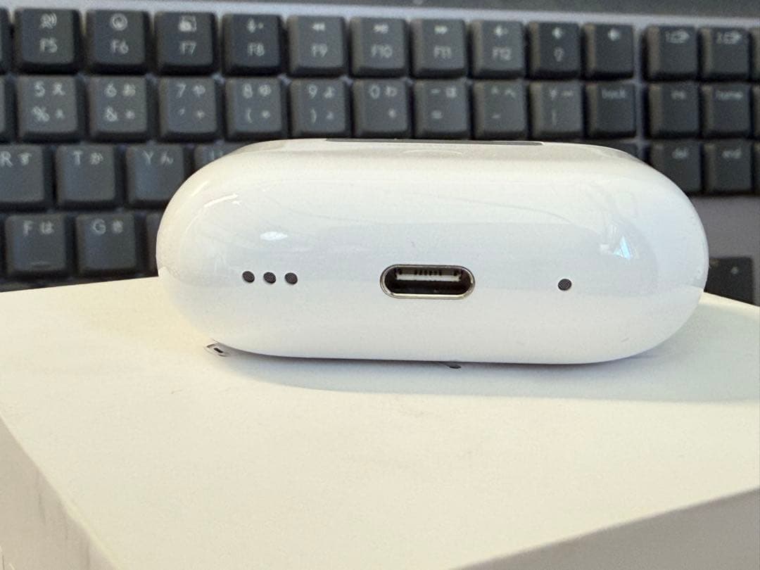 AirPods Pro（第2世代）USB-C 充電ケース付き