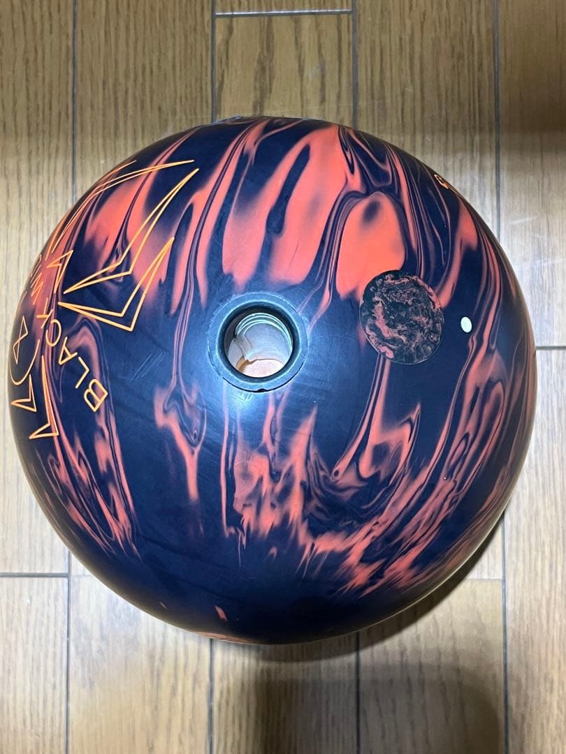 HAMMER BLACK WIDOW 3.0ボウリングボール 15ポンド