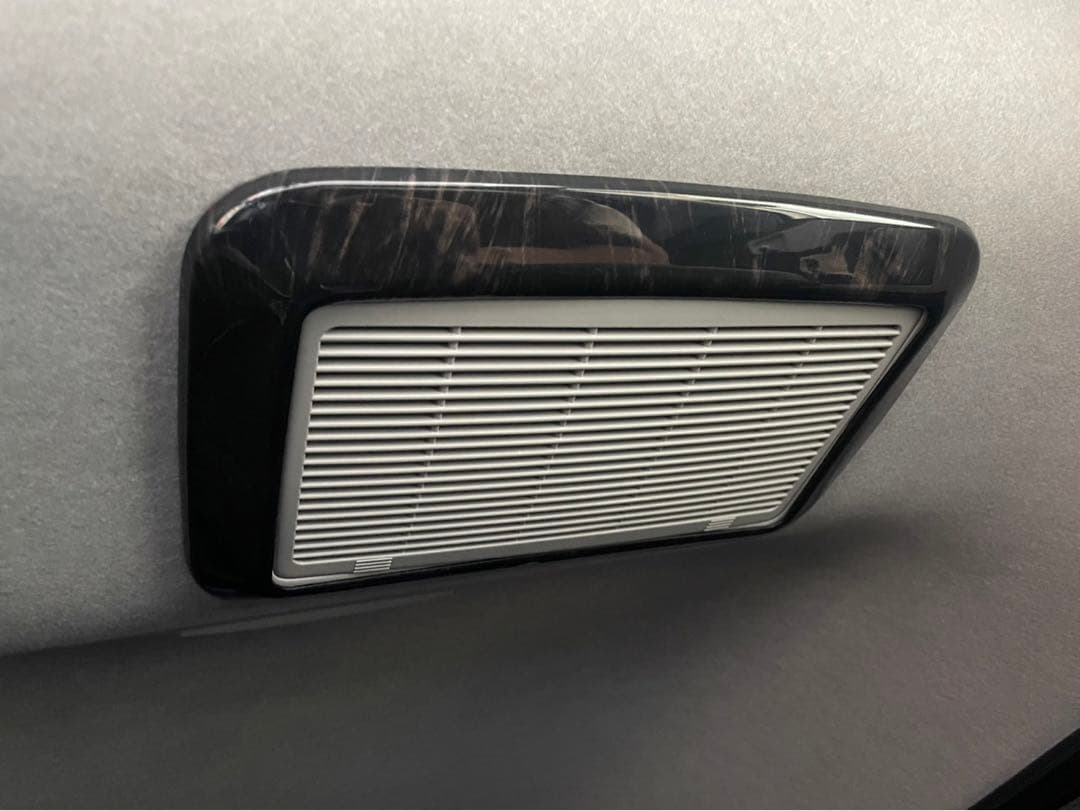 マホガニー調 インパネ ハイエースワゴン