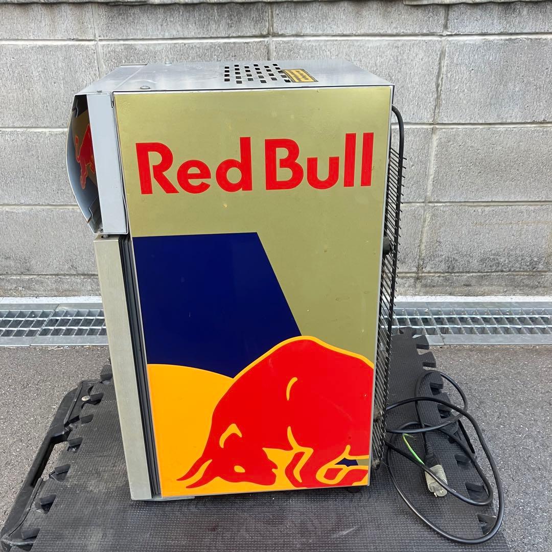 Red Bull ミニ冷蔵庫