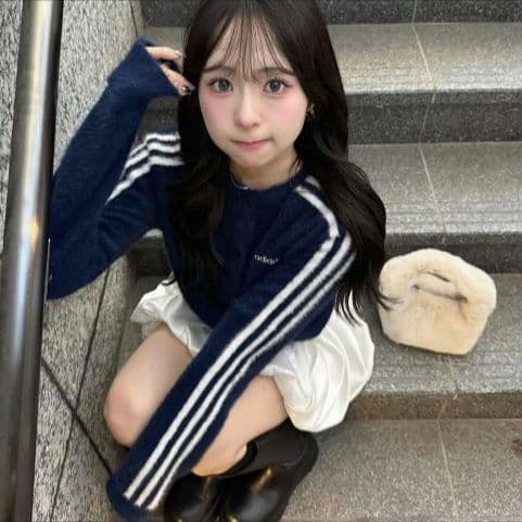 超希少★完売品 adidas フラッフィーニットカーディガン M 紺白 りなてぃ