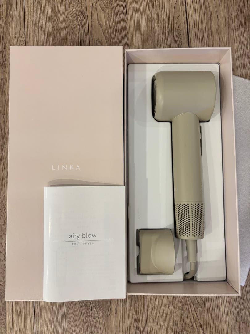 新品未使用　LINKA リンカ　エアリーブロウ　マイナスイオン軽量ドライヤー