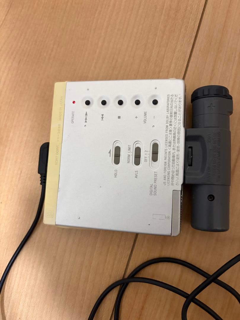 美品 SONY MDウォークマン MZ-E75 本体