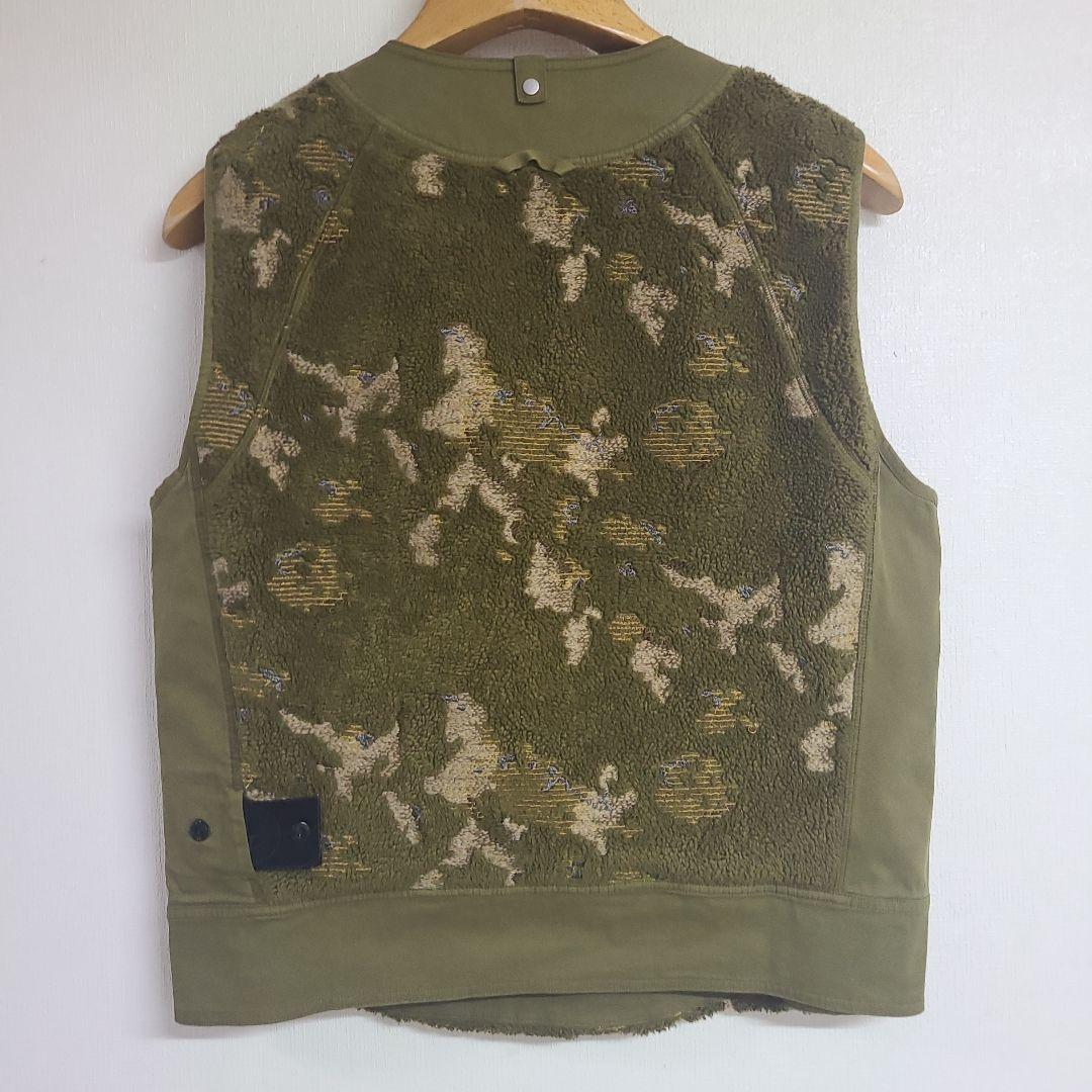 stone  Lストーンアイランド 極美メタルボタンベスト シャドウ