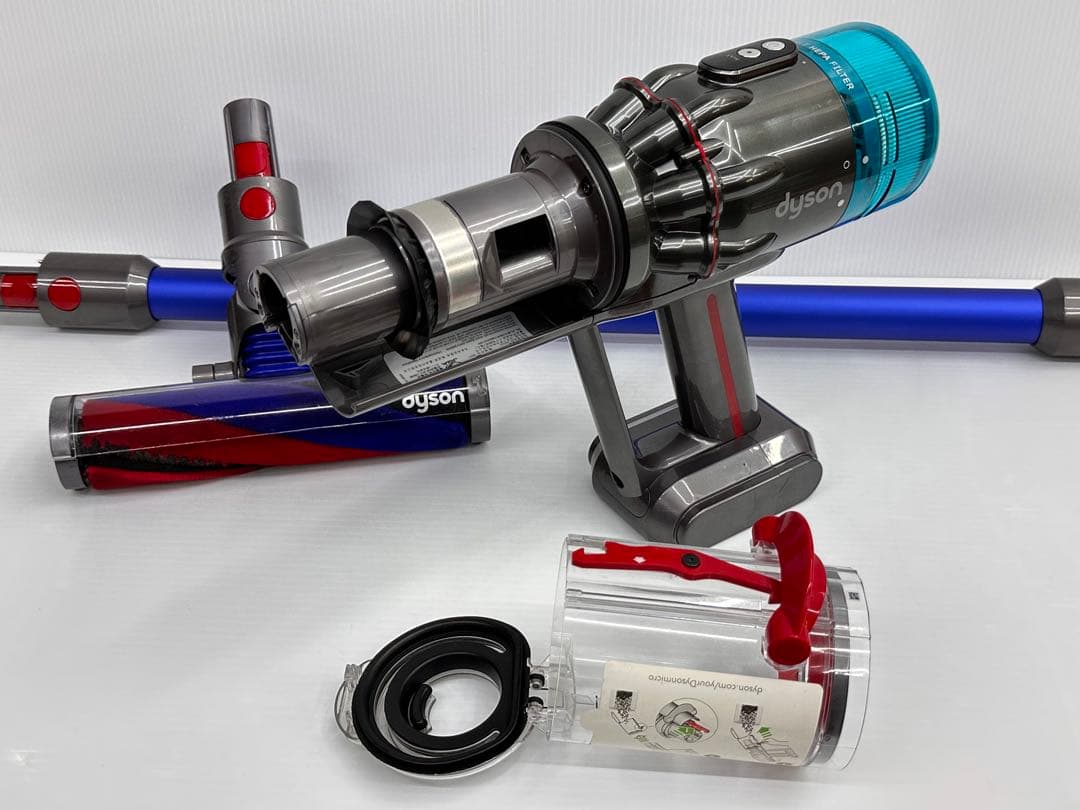 美品　ダイソン　掃除機　SV21 本体　ヘッド　パイプ　純正バッテリー付き　良品