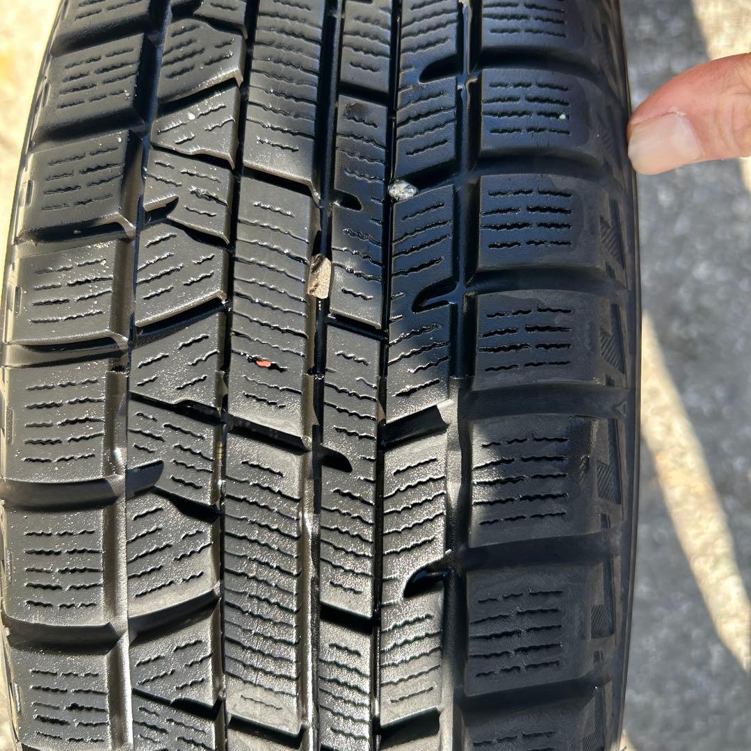 【ダイハツ純正品】アルミホイールと2020年製造スタッドレス４本セット②２本分