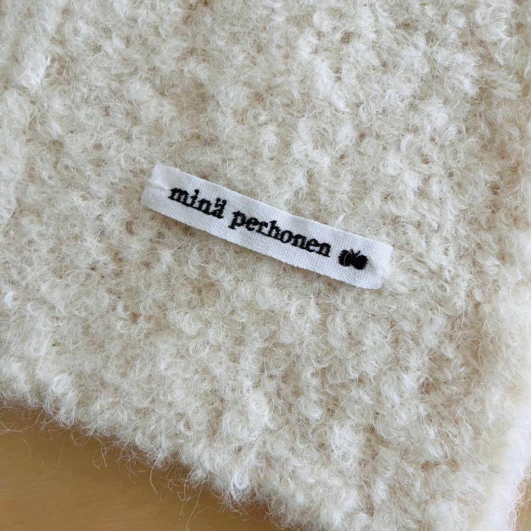 ミナペルホネン　マフラー　muschio