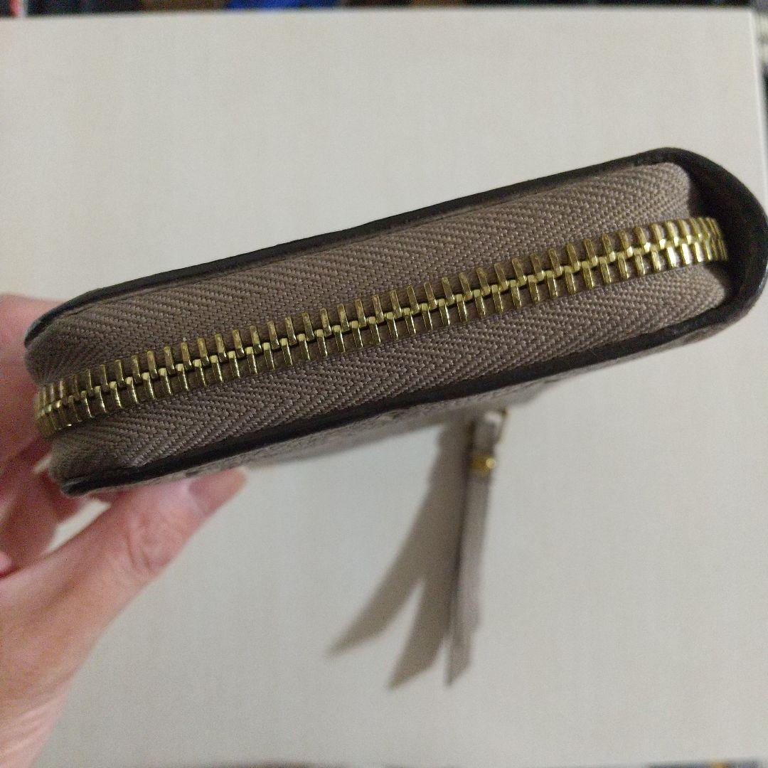 LOUIS VUITTON アンプラント ジッピーウォレット